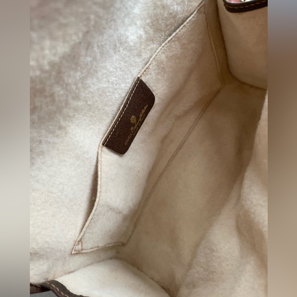 💕Vintage Gucci Clutch - Picture 13 of 14